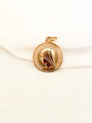 Médaille en or rose de la Vierge Marie
